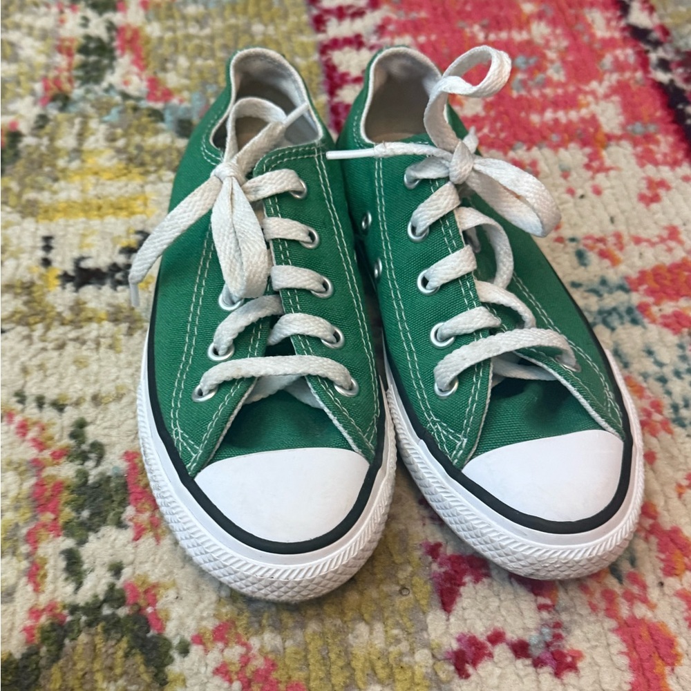 Converse Green and White Sneakers Classic Canvas Design